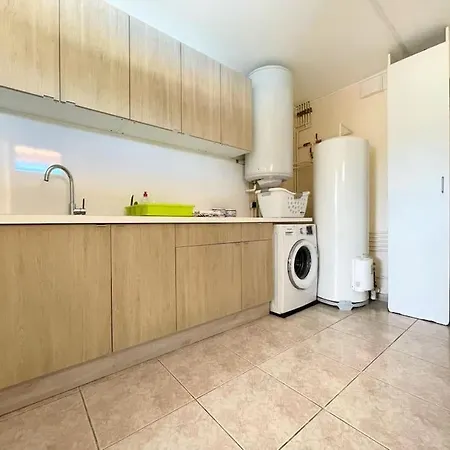 Spacieuse Avec Piscine, Jacuzzi