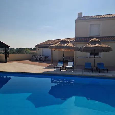 Spacieuse Avec Piscine, Jacuzzi Port-Saint-Père