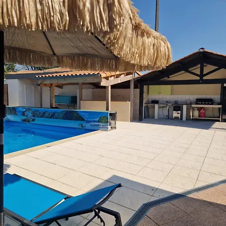 Willa Spacieuse Avec Piscine, Jacuzzi Port-Saint-Père