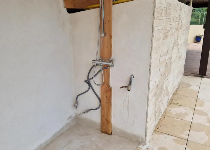 Spacieuse Avec Piscine, Jacuzzi