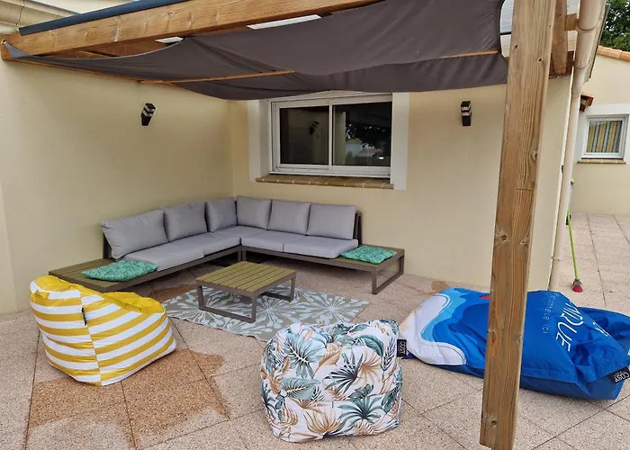 Spacieuse Avec Piscine, Jacuzzi Вилла